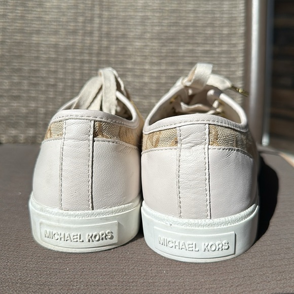 Michael Kors Signature MK Leather Trim City Sneaker  6 1/2 - Picture 4 of 7